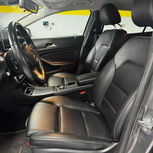 mercedes benz GLA 200