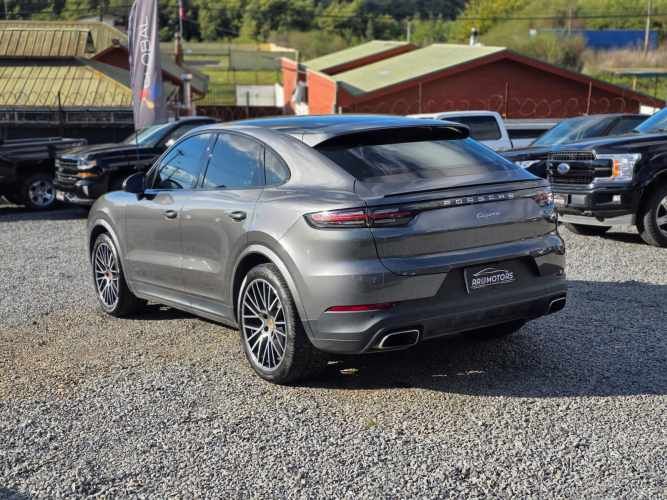 2023 PORSCHE CAYENNE  Automotora RRMotors