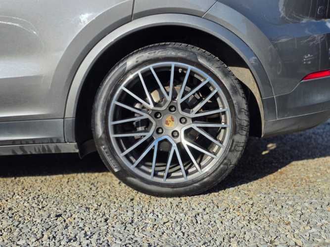 2023 PORSCHE CAYENNE  Automotora RRMotors