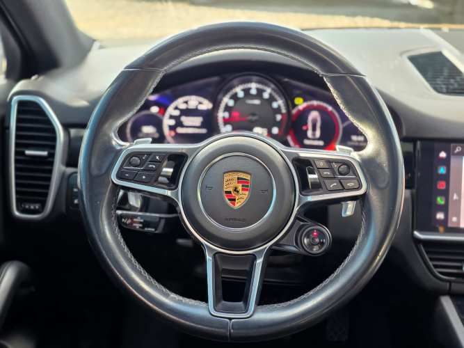 2023 PORSCHE CAYENNE  Automotora RRMotors