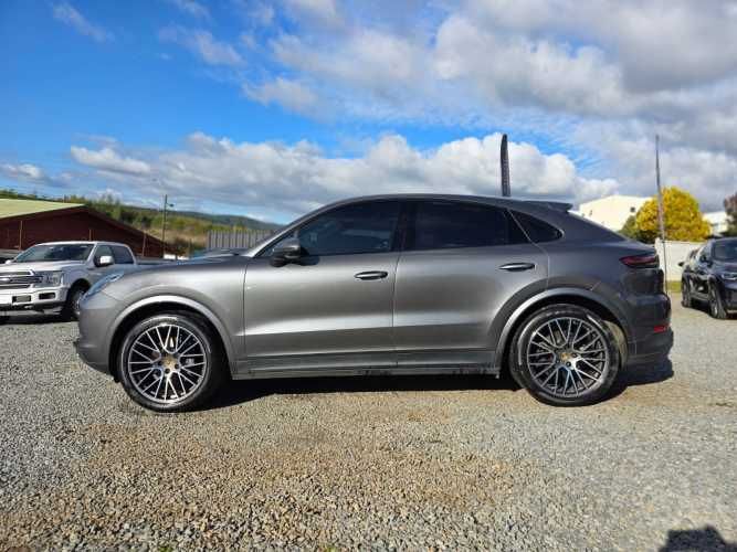 2023 PORSCHE CAYENNE  Automotora RRMotors