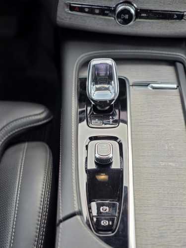 2024 VOLVO XC90 Automotora RRMotors