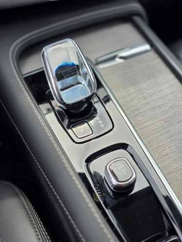 2024 VOLVO XC90 Automotora RRMotors