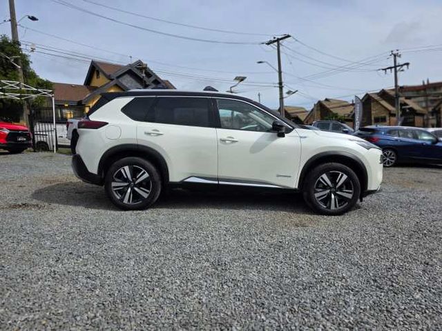 2023 NISSAN XTRAIL Automotora RRMotors