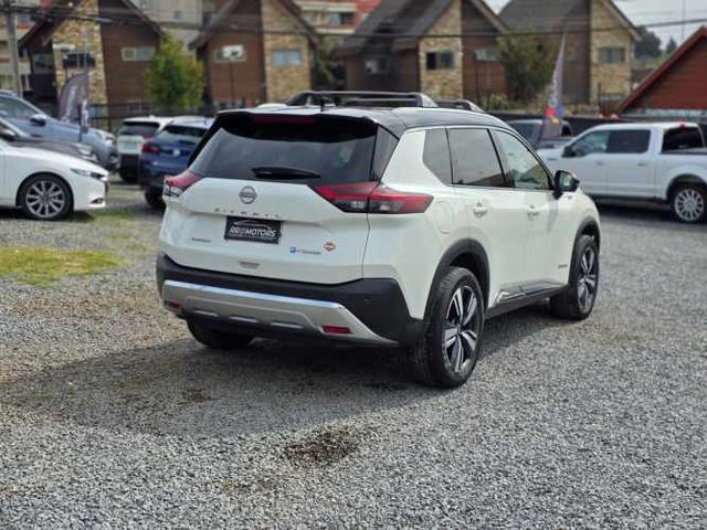 2023 NISSAN XTRAIL Automotora RRMotors