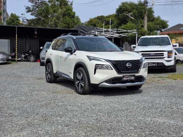 2023 NISSAN XTRAIL Automotora RRMotors