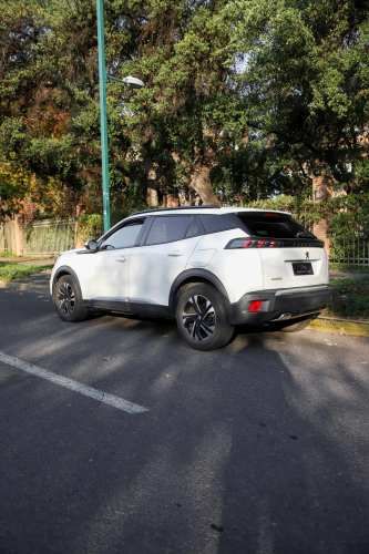 PEUGEOT 2008 ALLURE PACK 130HP