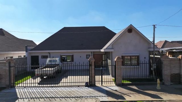 CASA Parcela San Valentín 22 1/2 norte B 4313.