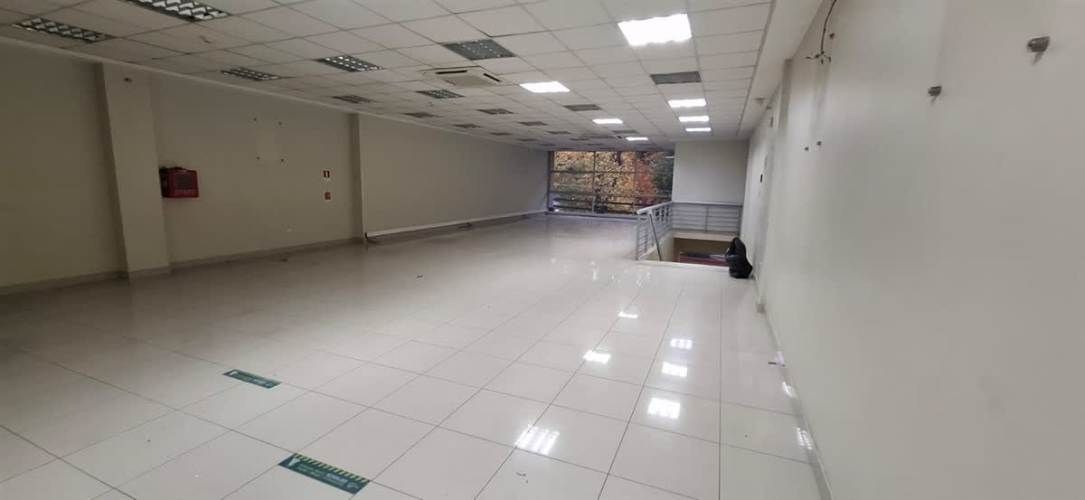 LOCAL COMERCIAL Centro