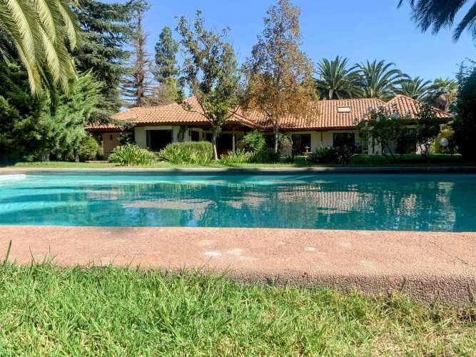 VENTA CASA PARCELA CHILENA 2 PISOS EN CONDOMINIO CHICUREO SECTOR SANTA INES DE MIRAFLORES, CERCANA COLEGIO KIMEN - PUCALAN - PUMAHUE - TRREWHELAS - SAN NICOLAS DE DIACONO 