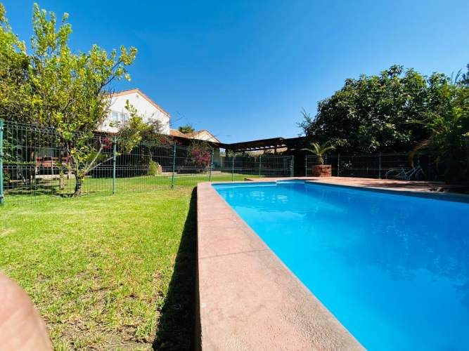 VENTA CASA CONDOMINIO COLEGIO SAN JOSE DE CHICUREO