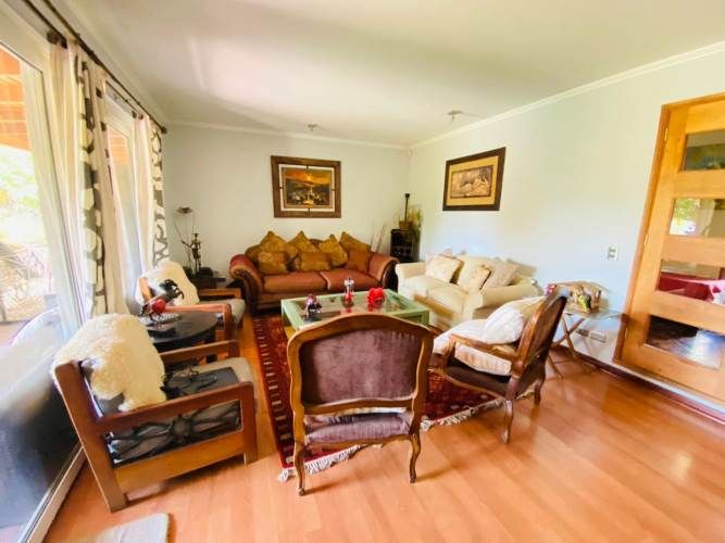 VENTA CASA CONDOMINIO COLEGIO SAN JOSE DE CHICUREO