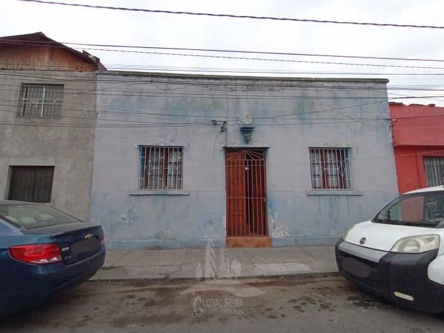 Casa Casma 793, 8900246 San Miguel, Región Metropolitana