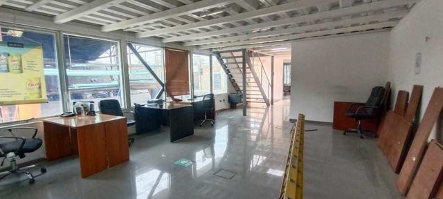 ARRIENDO CON COMPROMISO PROPIEDAD INDUSTRIAL (28214)