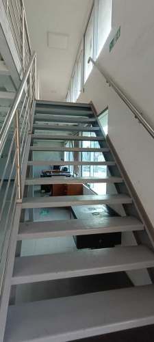 ARRIENDO CON COMPROMISO PROPIEDAD INDUSTRIAL (28214)