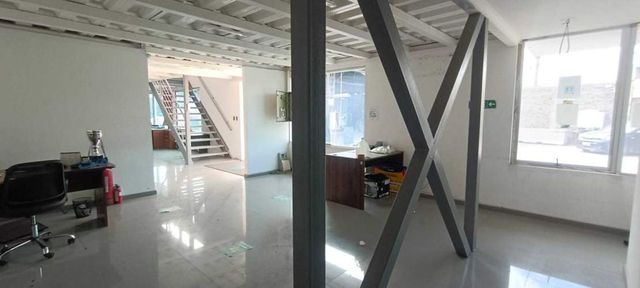 ARRIENDO CON COMPROMISO PROPIEDAD INDUSTRIAL (28214)