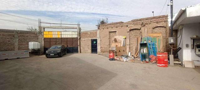 ARRIENDO CON COMPROMISO PROPIEDAD INDUSTRIAL (28214)