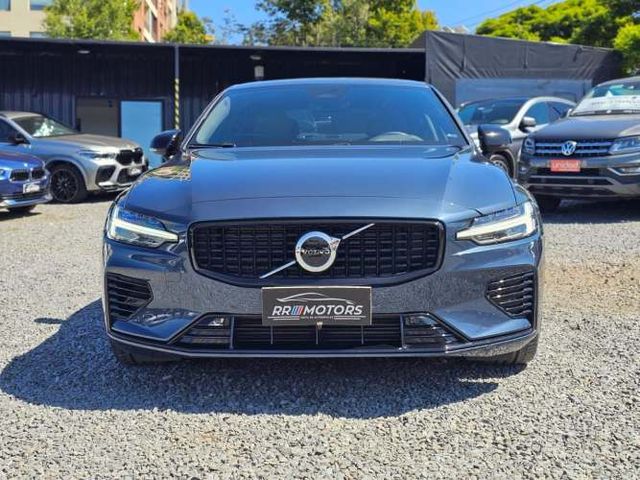 2023 VOLVO S60 Automotora RRMotors