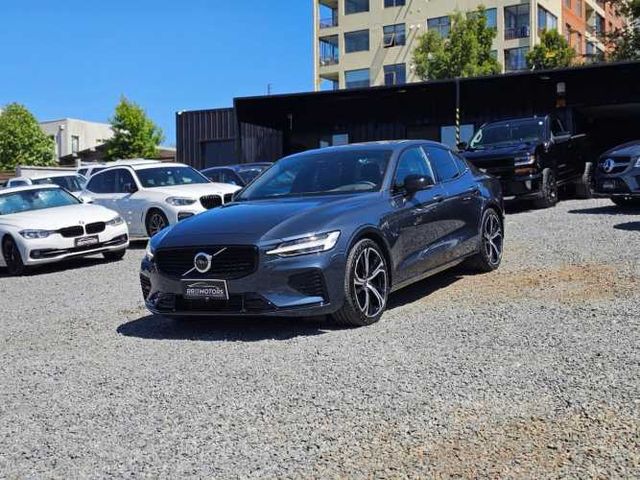 2023 VOLVO S60 Automotora RRMotors