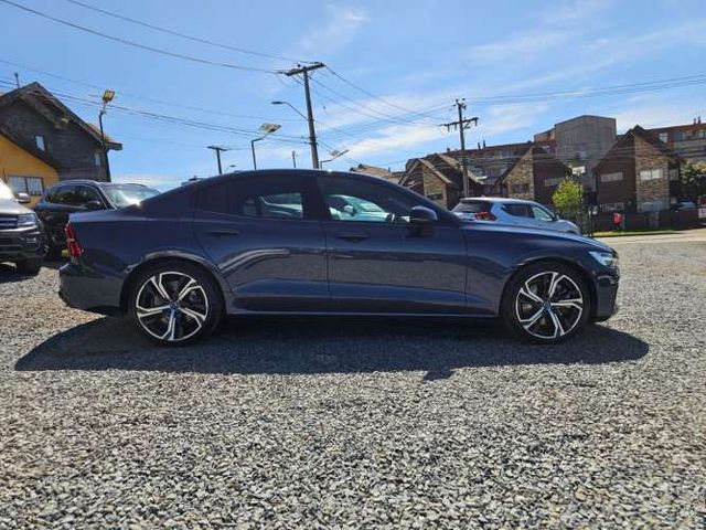 2023 VOLVO S60 Automotora RRMotors