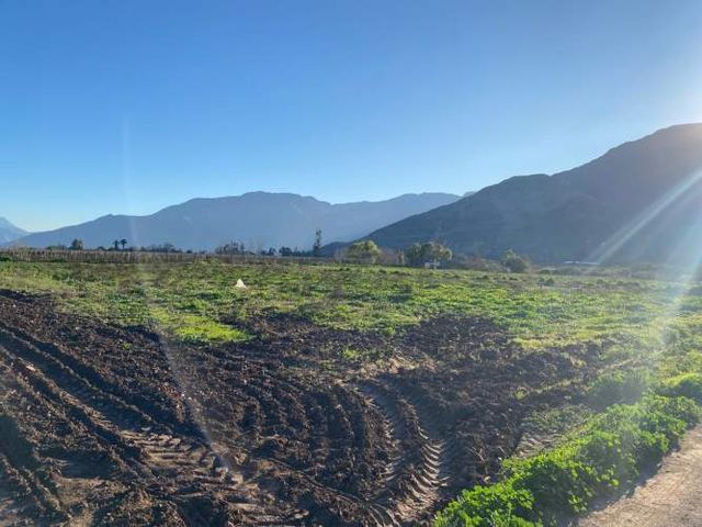 Parcela A 5 min. de centro de Catemu/ 5.400 mts Agua y factibilidad de luz