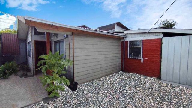 VENTA DE CASA EN SECTOR AMANECER TEMUCO (97568)