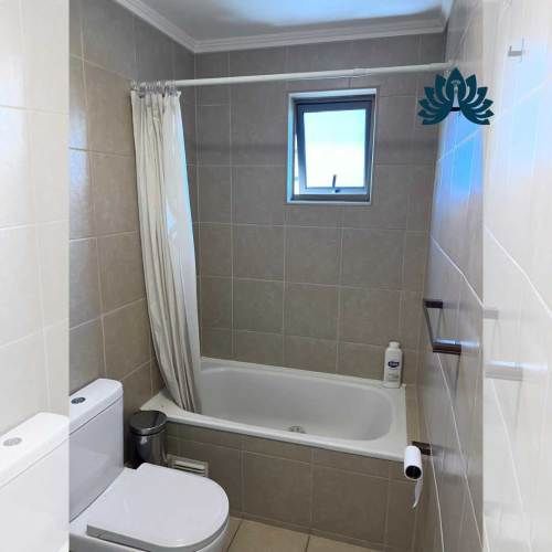 Vive seguro en condominio con piscina (97570)