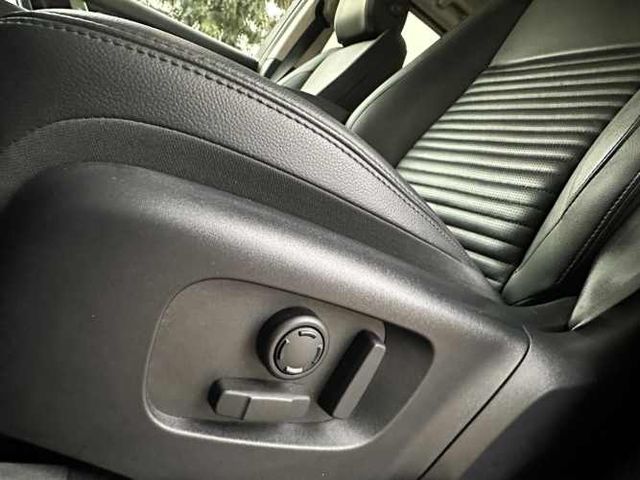 LAND ROVER DISCOVERY SPORT 2.0ID 7 ASIENTOS DIESEL  2024