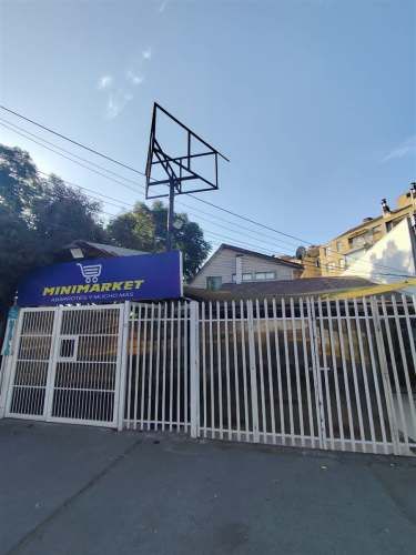 LOCAL COMERCIAL Walker Martinez con Alonso Ercilla