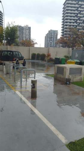 ESTACIONAMIENTO Metro Irarrazabal