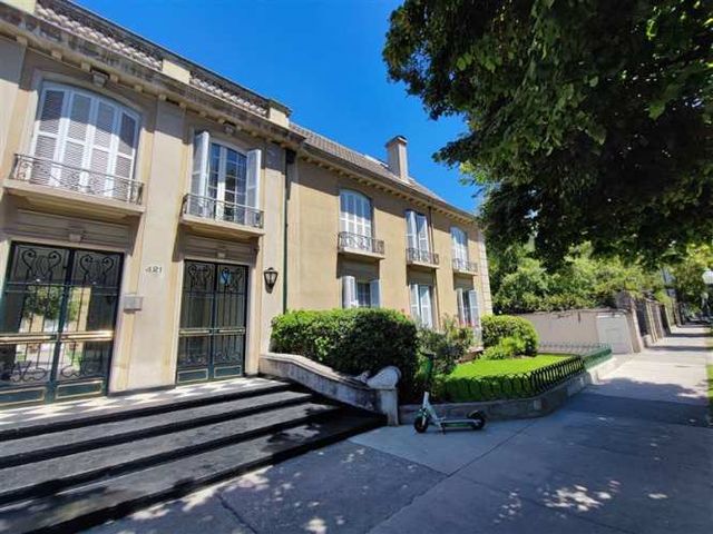 DEPARTAMENTO Gertrudis Echeñique / Renato Sanchez