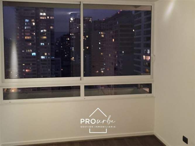 DEPARTAMENTO Calle Rosas, cerca teatro Teletón