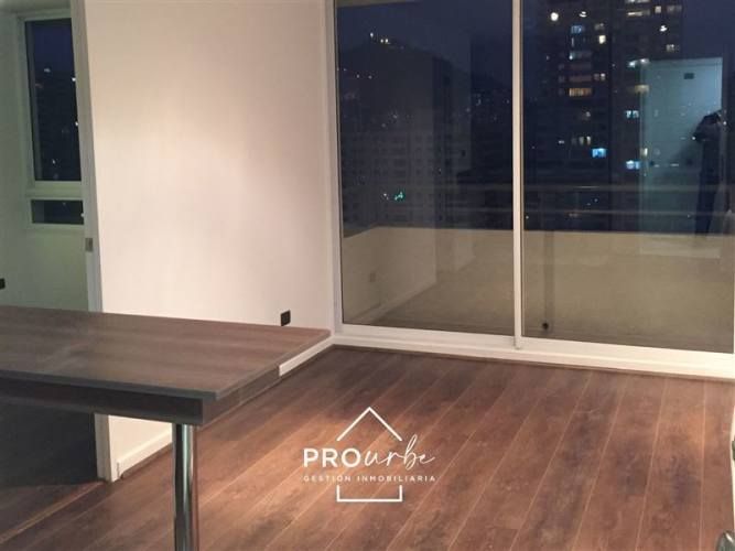 DEPARTAMENTO Calle Rosas, cerca teatro Teletón