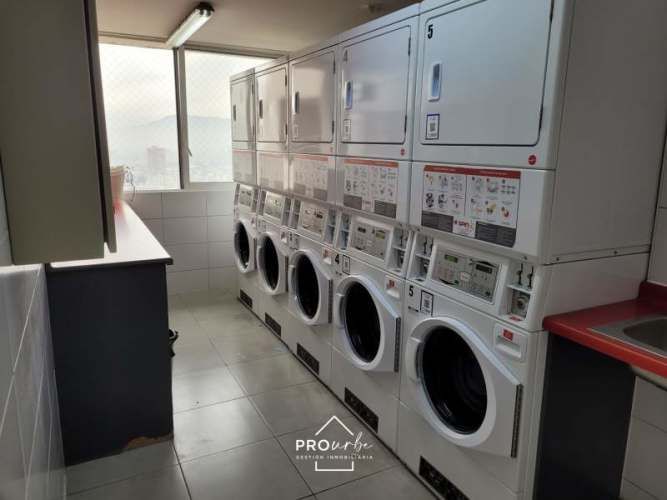 DEPARTAMENTO Calle Rosas, cerca teatro Teletón