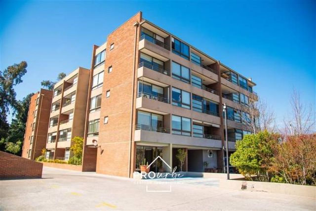 DEPARTAMENTO Raúl Labbé esquina los Quincheros, Parque las Rosas