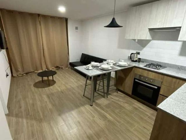 DEPARTAMENTO Calle Ascotán S