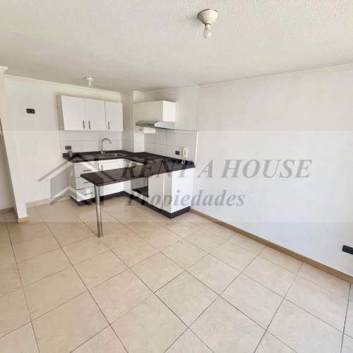 SE VENDE DEPARTAMENTO SECTOR CENTRO IQUIQUE EDIFICIO URBANO ORIENTE