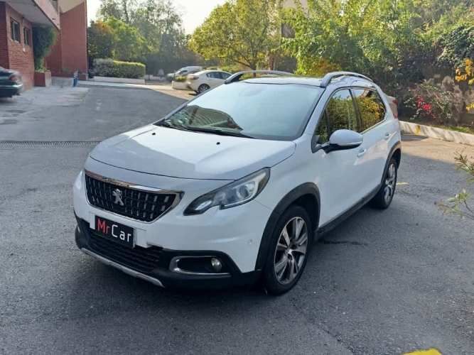 PEUGEOT 2008 2017