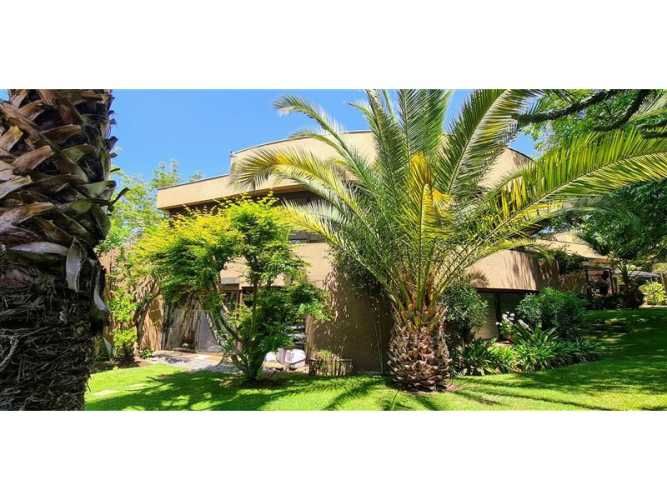 Casa En Venta En Lo Barnechea