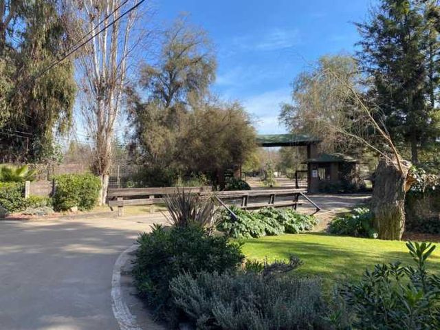 Parcela Casa Loft En Arriendo En Colina