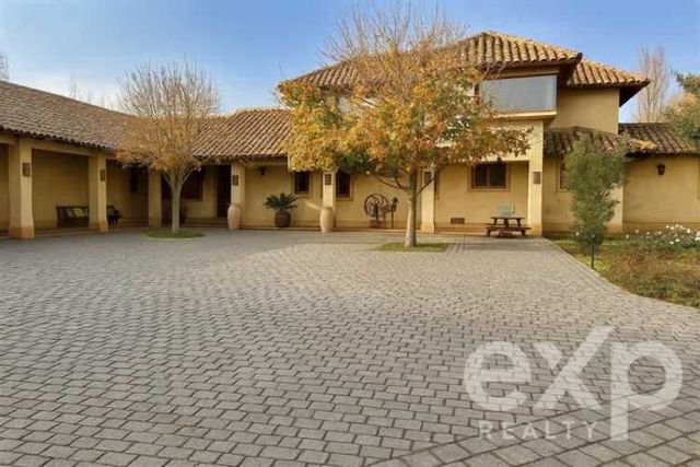 CASA LO ZUÑIGA/ ISLA DE MAIPO