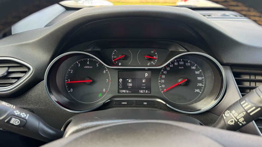 Opel Crossland X 1.2T Enjoy FWD AT6 5P	 (2020)