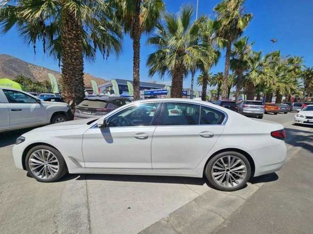 BMW 520 2022