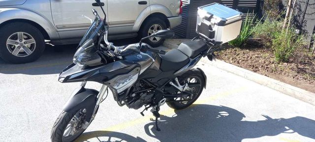 VENDO BENELLI TRK251 AÑO 2022