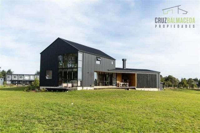 CASA Km 7 camino a Ensenada.