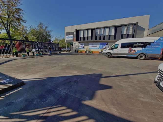 LOCAL COMERCIAL Manuel de amarat 1676m2