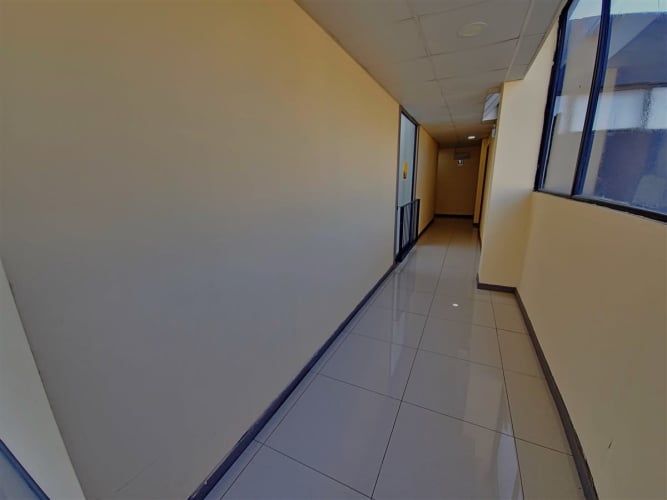 LOCAL COMERCIAL Manuel de amarat 1676m2