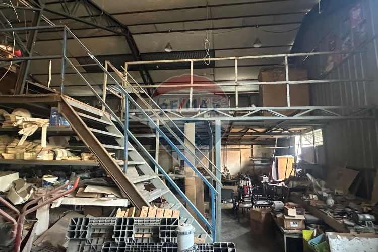 Propiedad uso mixto, gran terreno - rebajada