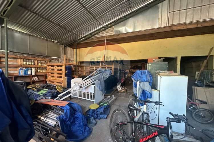 Propiedad uso mixto, gran terreno - rebajada