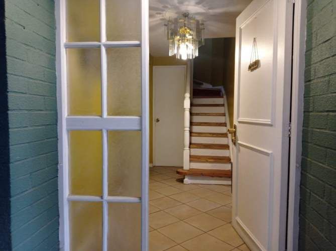 VENTA CASA LOMAS DE MIRASUR 4D+3B -Antu